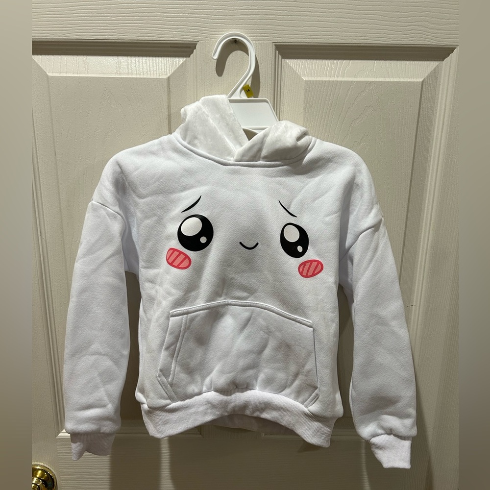 Lankybox Ghosty Hoodie! eyes and the hoodie glow in the dark!